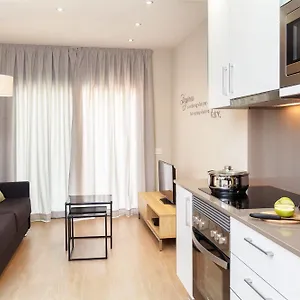 Feelathome Plaza Appartement